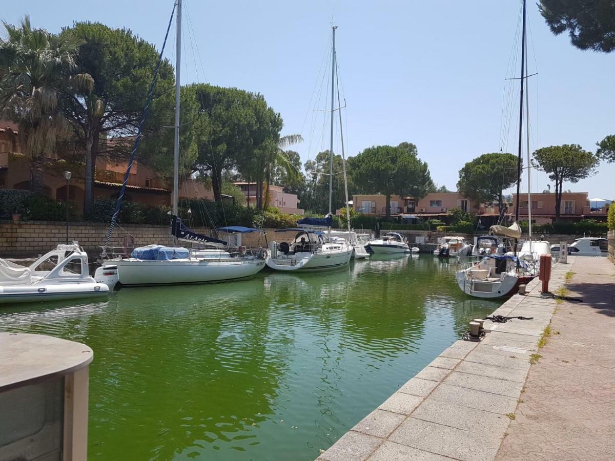 Villetta Nella Baia ฟูร์นารี ภายนอก รูปภาพ